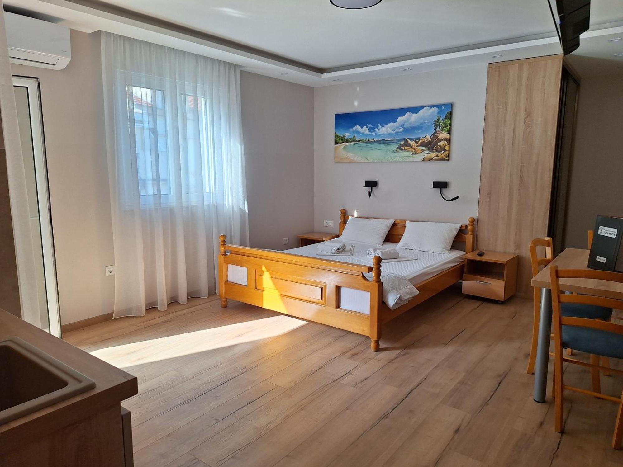 Apartments Srzentic Petrovac na moru Exterior foto